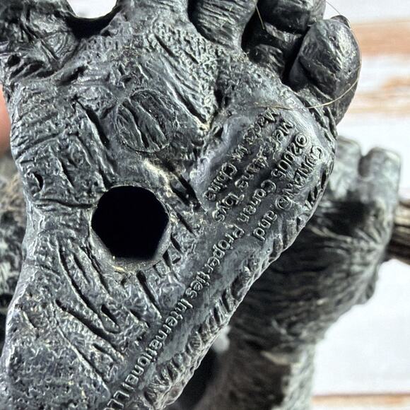 Conan Series 2 Haunter of the Pits Figure McFarlane Loose 2004 Incomplete - Picture 7 of 8